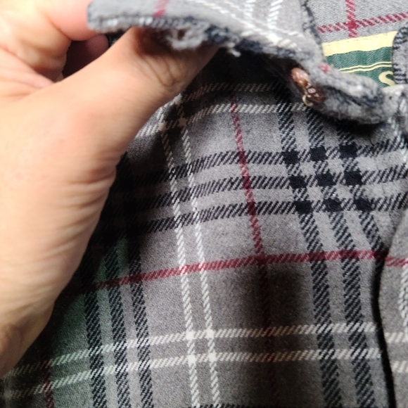 vintage field and stream shacket flannel - Picture 3 of 3